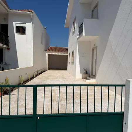 Casa Da Tininha * Alcobaça